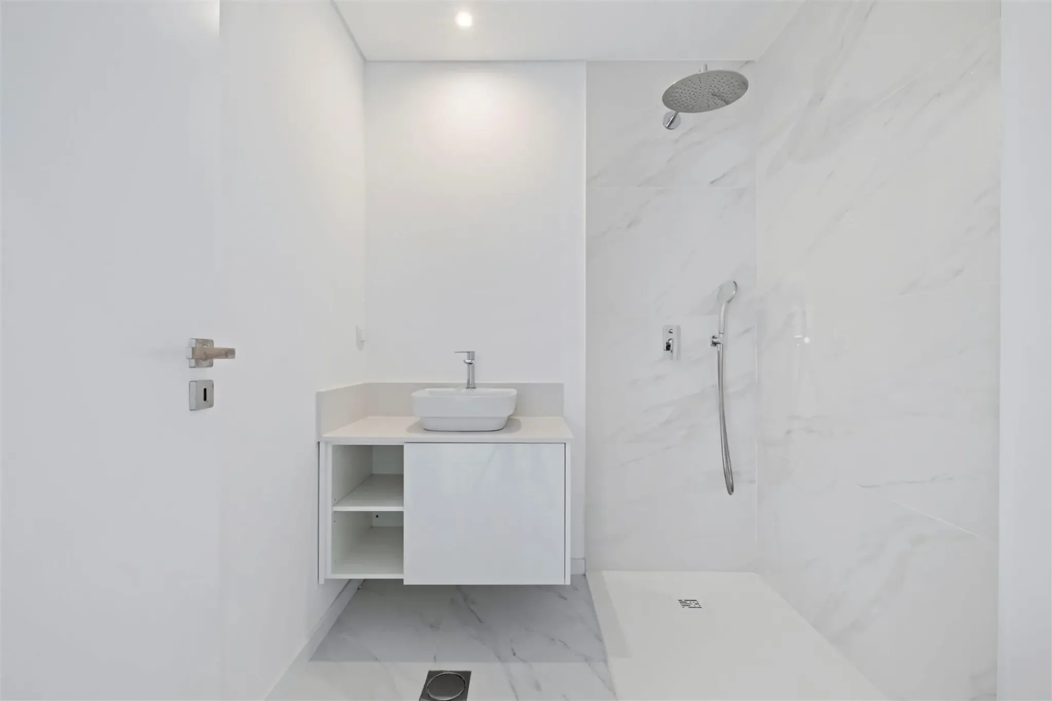 M809 Badezimmer
