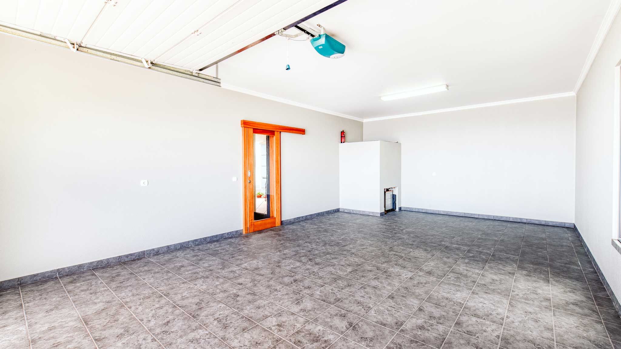 M522 Garage