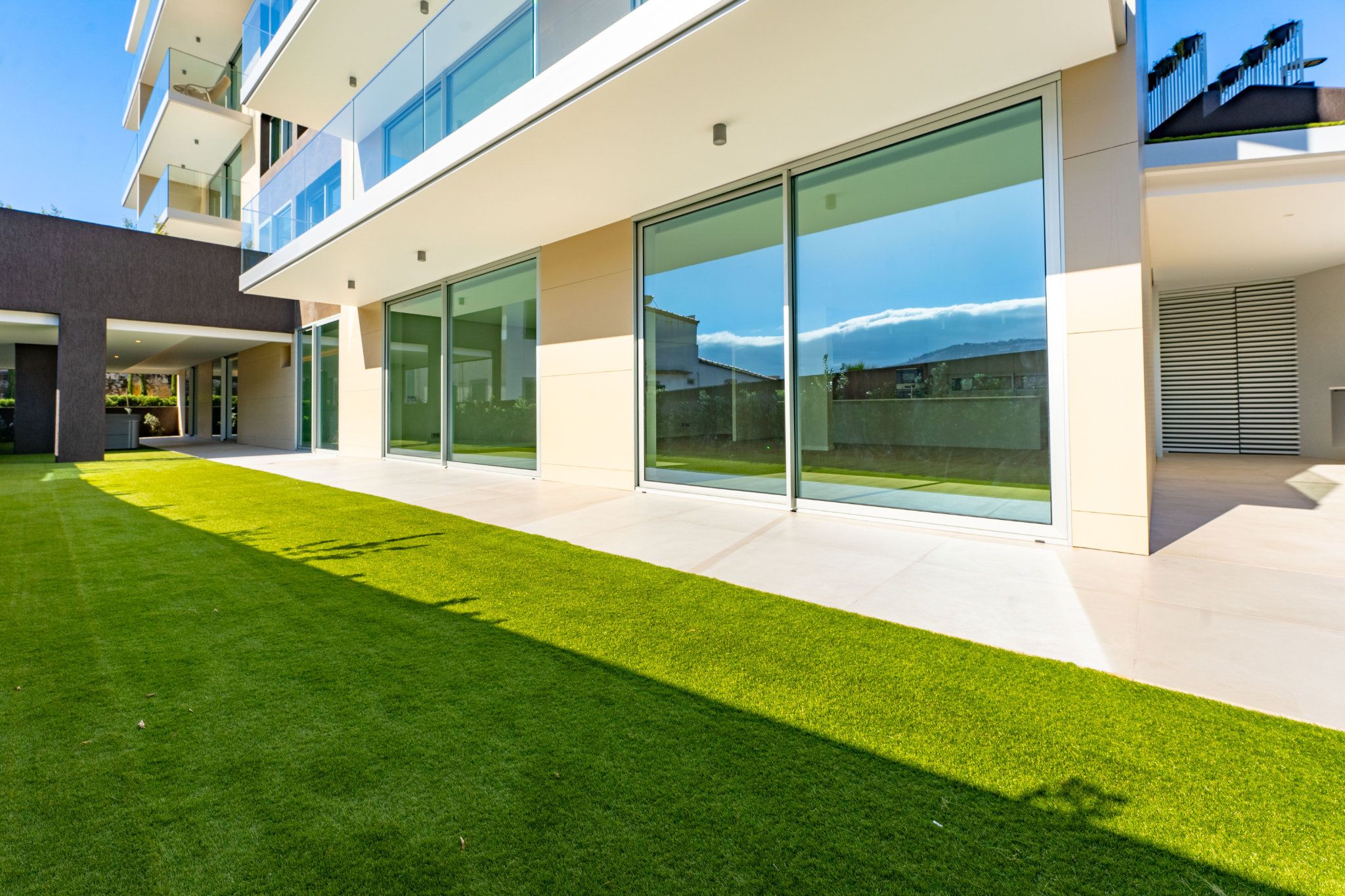 M753 Terrace