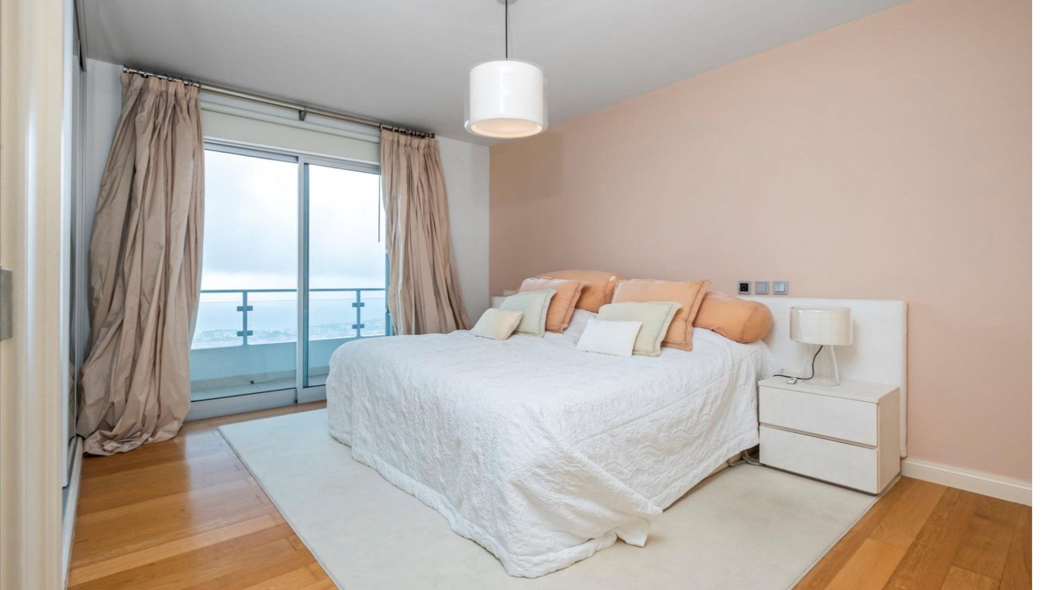 M717 Schlafzimmer