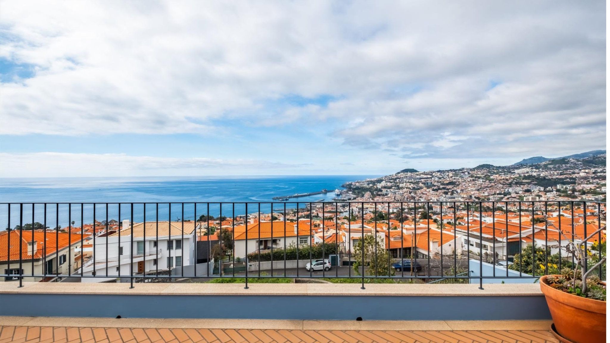 M728 Balkon