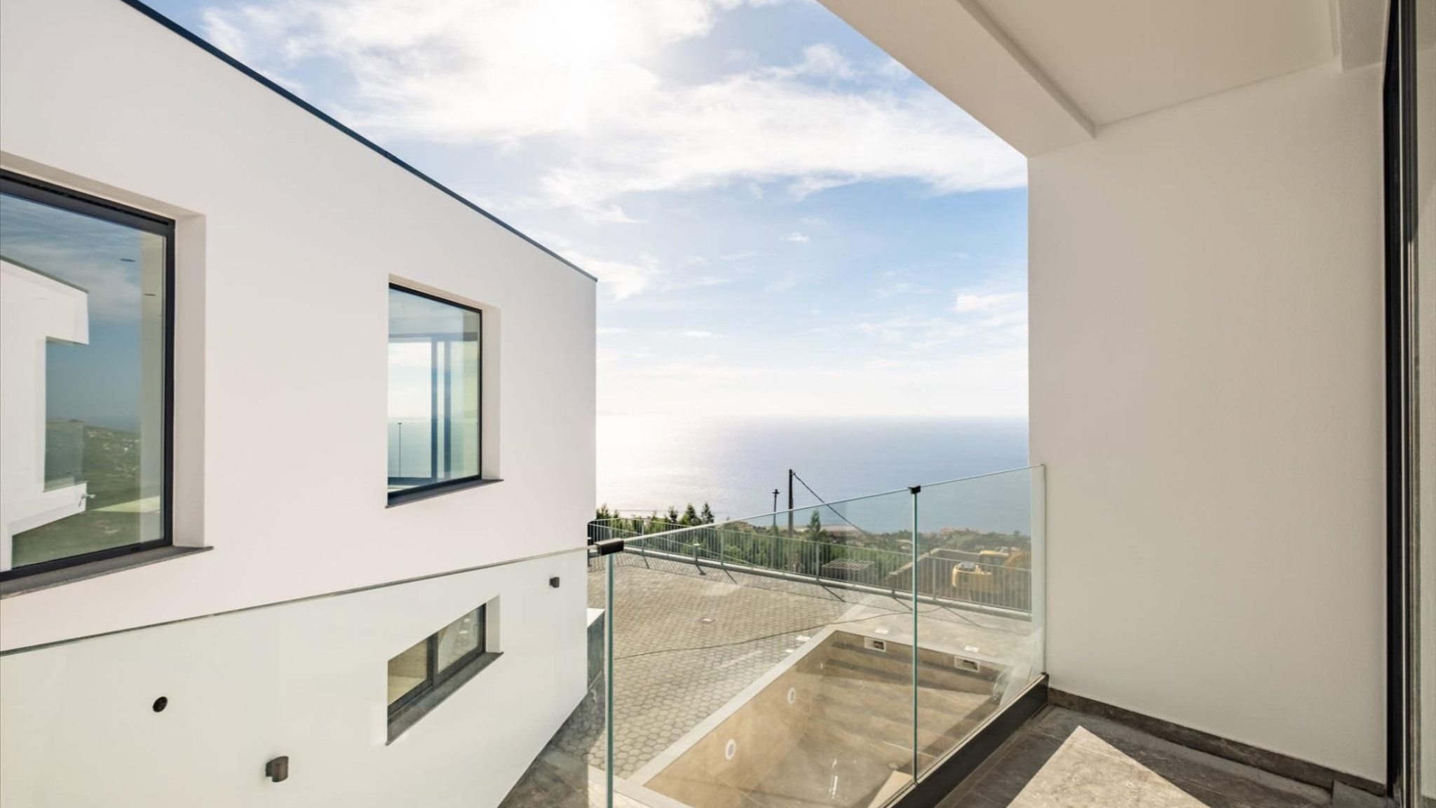 M703 Balkon