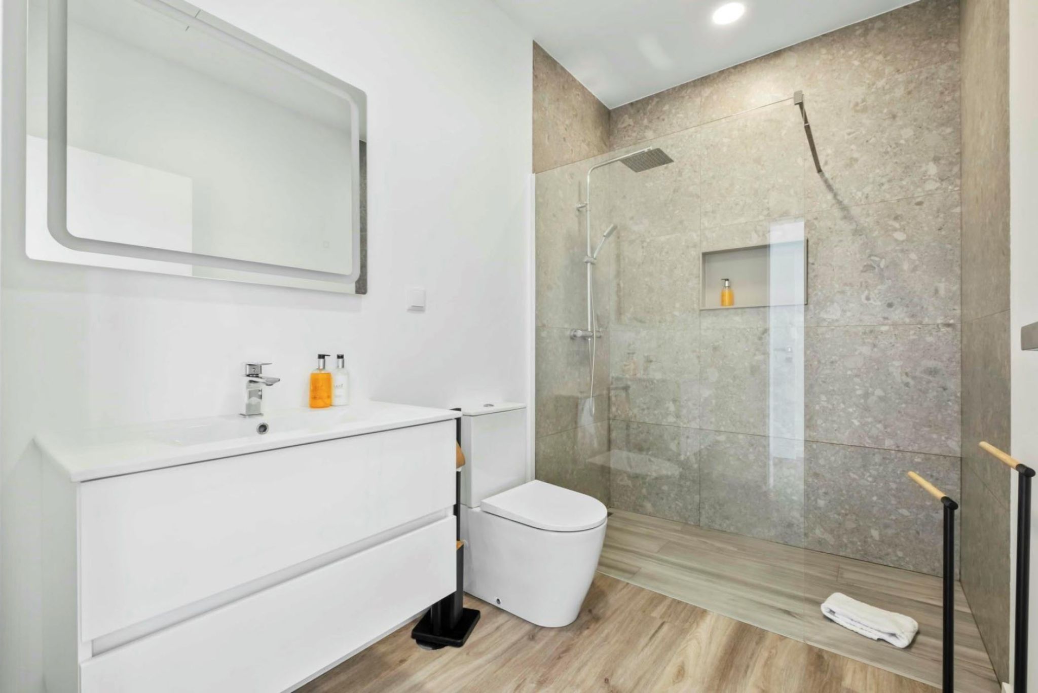 M764 Badezimmer