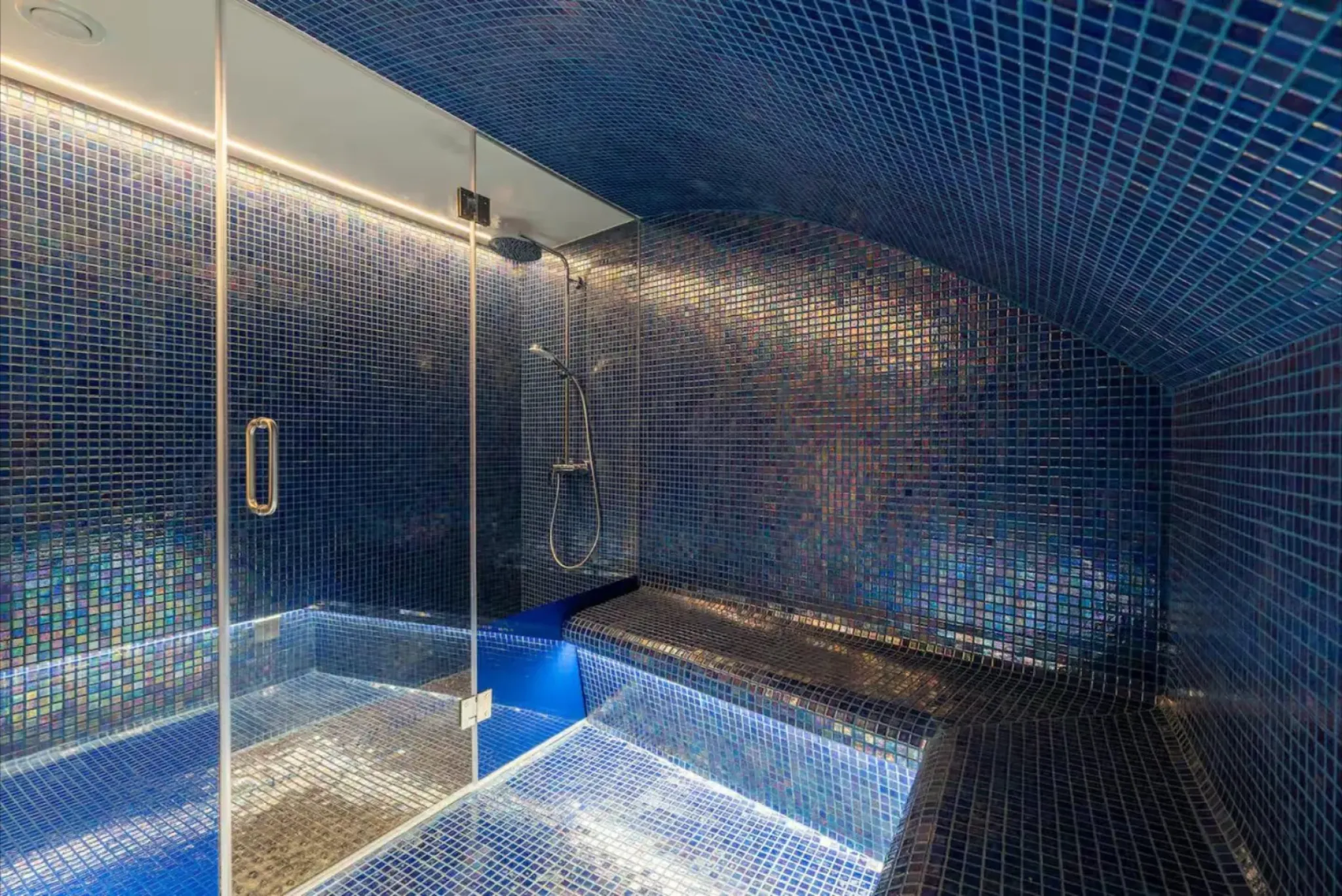 M804 Sauna