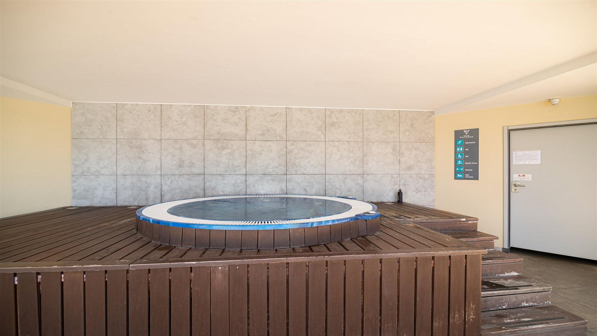M609 Whirlpool