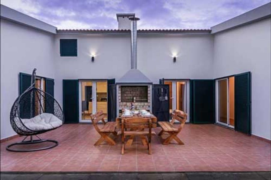 M576 Patio