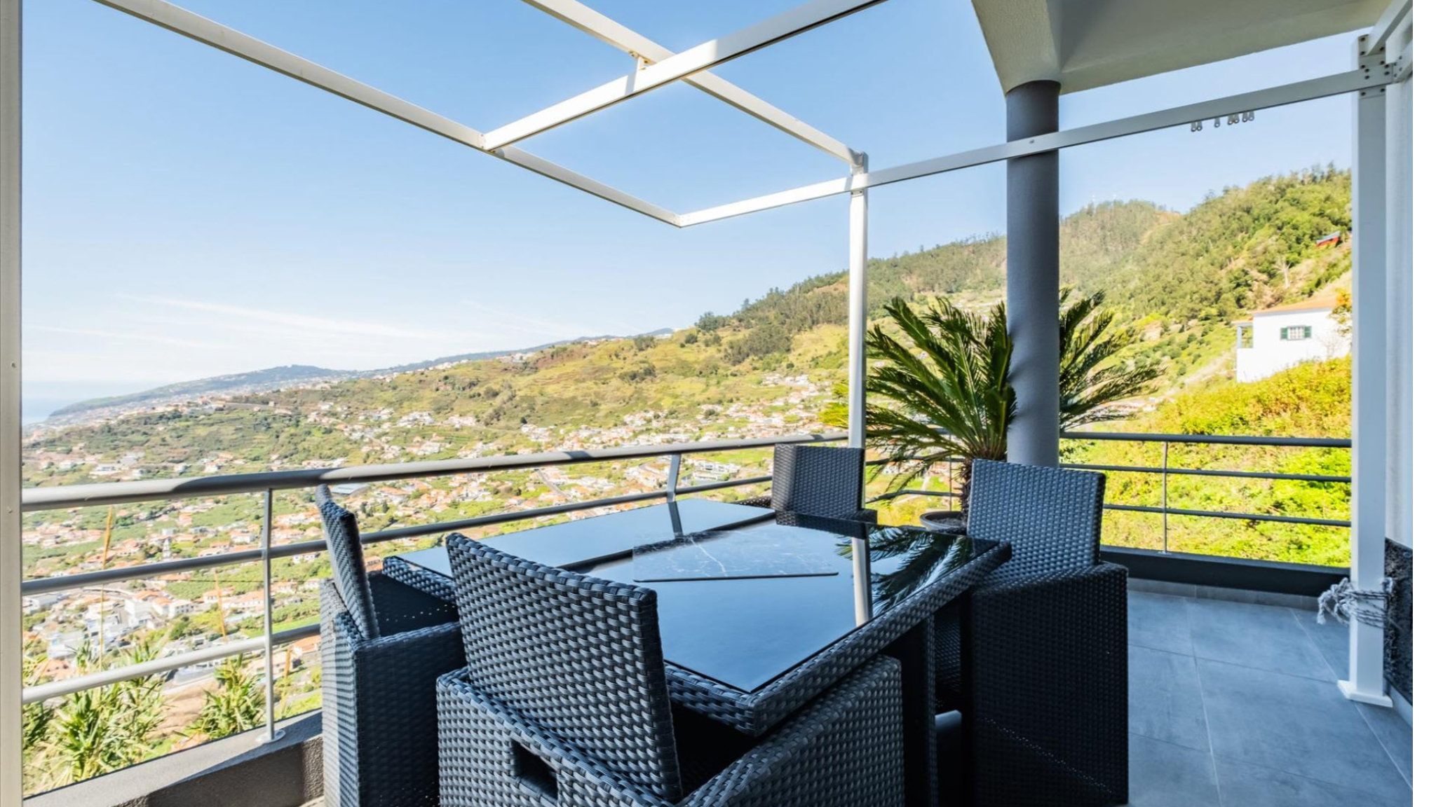 M712 Balkon