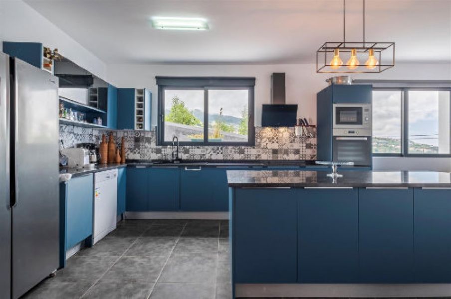 M680 Kitchen