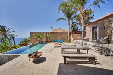 M760 Poolterrasse