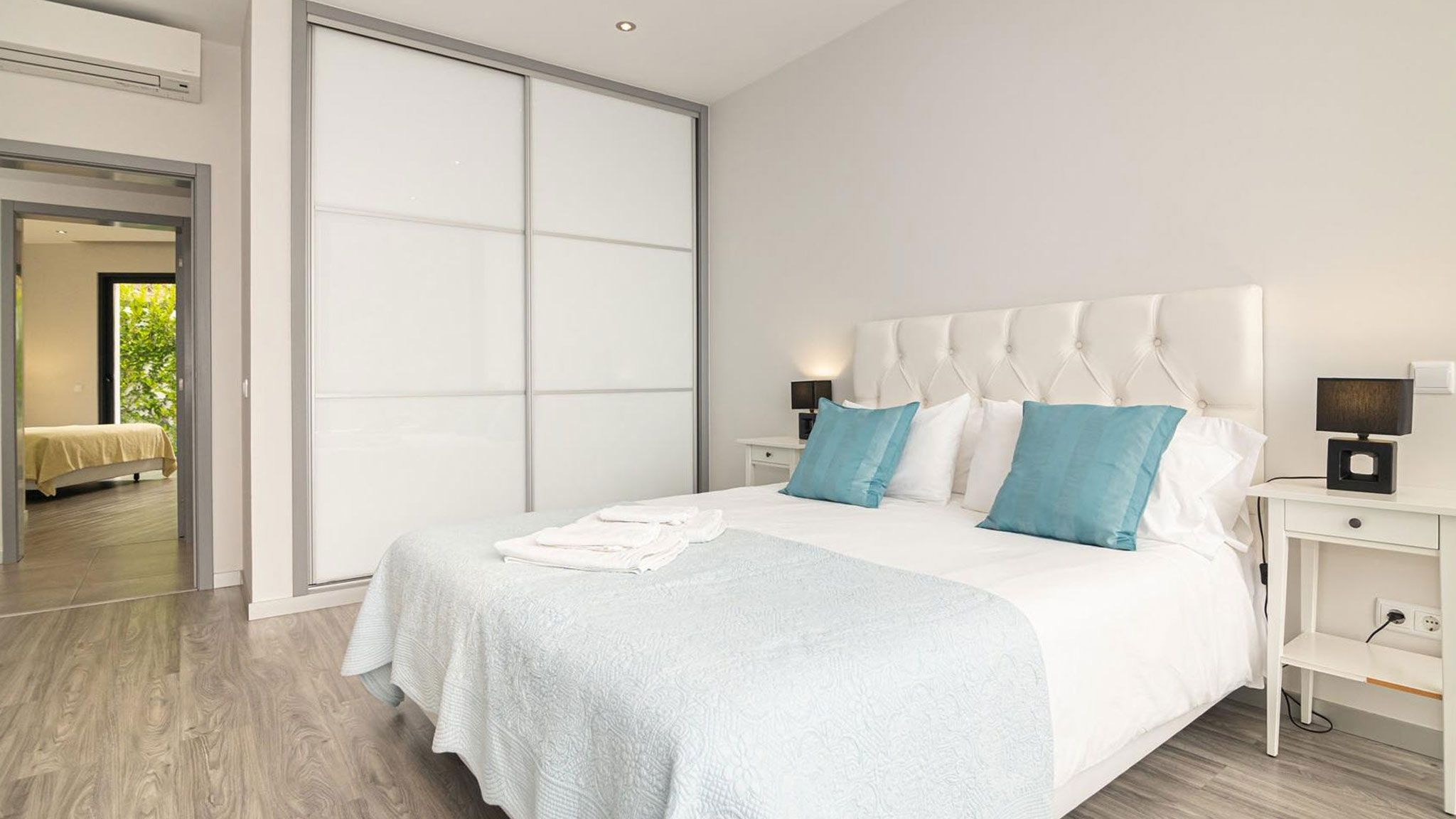 M590 Bedroom
