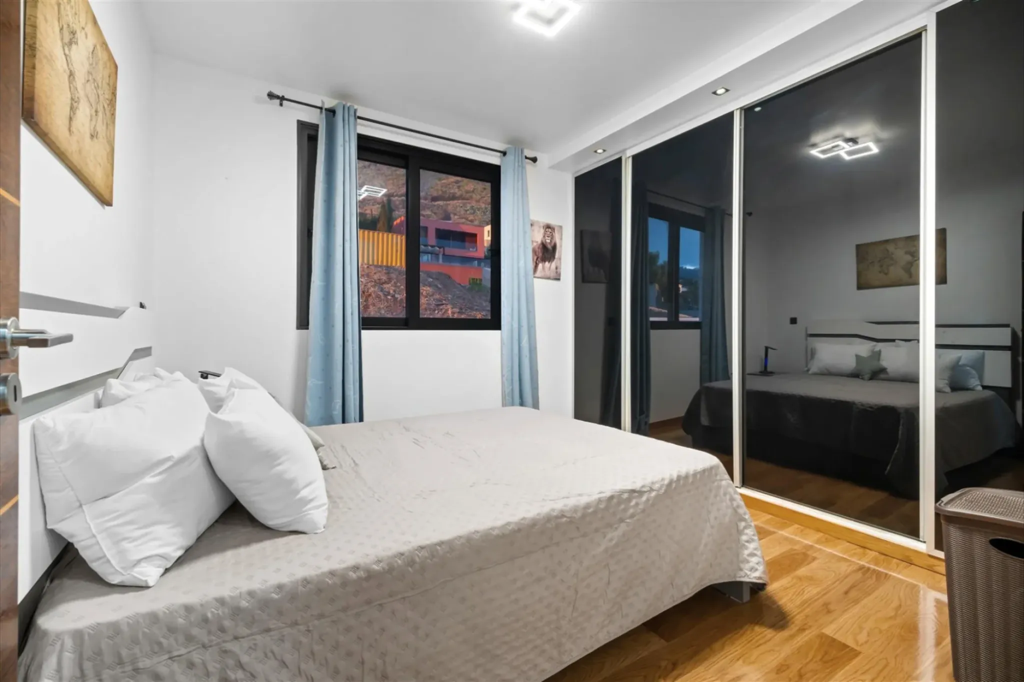 M795 Bedroom