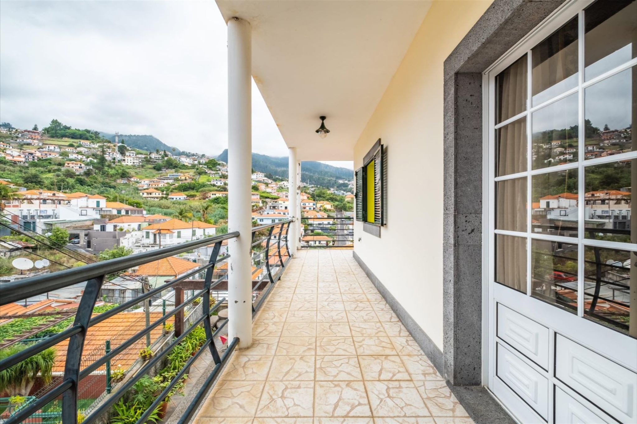M759 Balkon