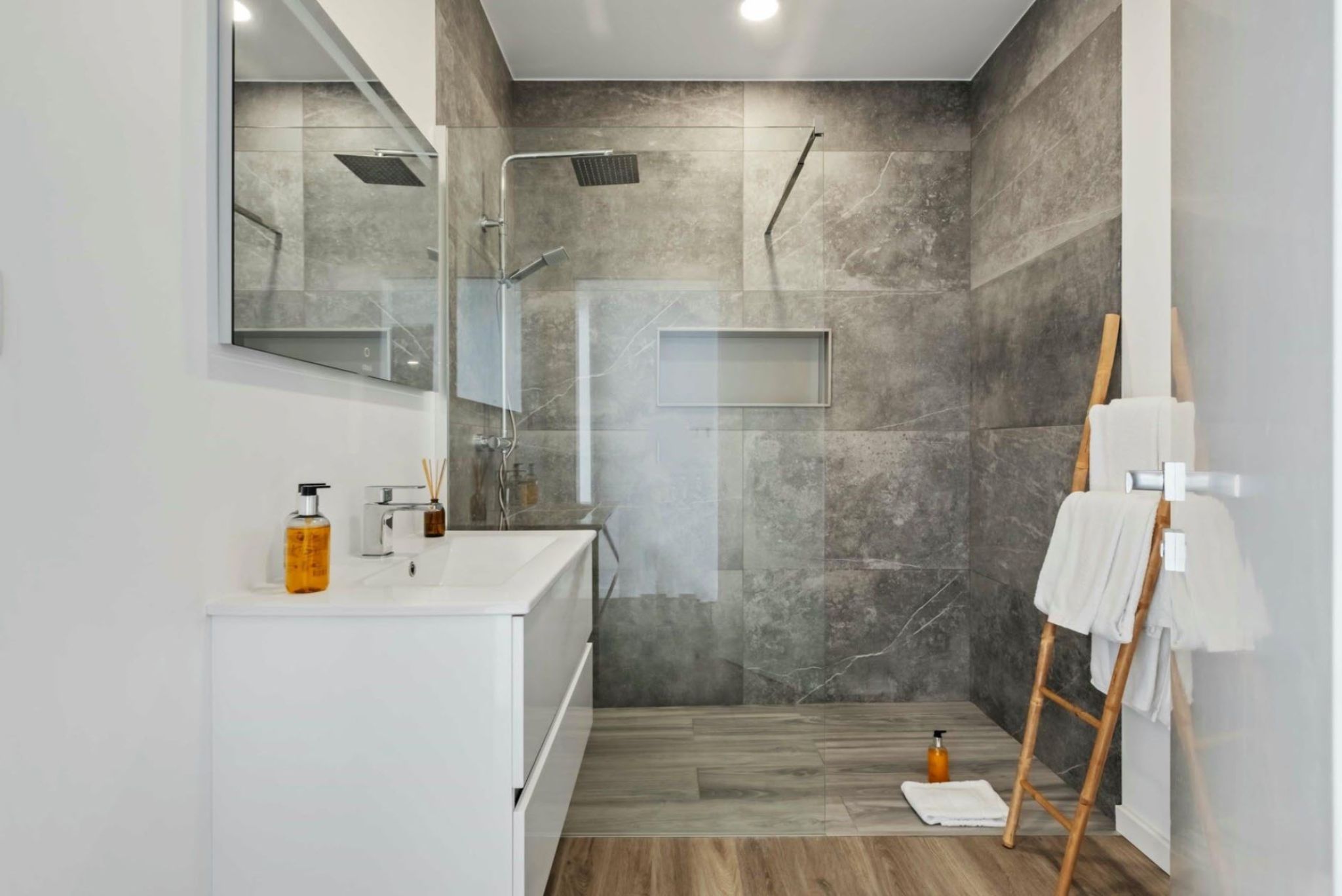 M764 Badezimmer