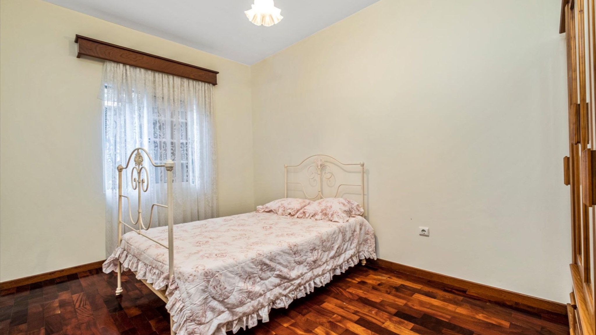M727 Schlafzimmer
