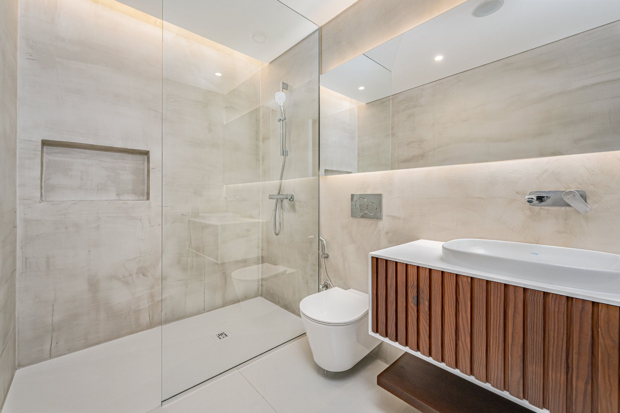 M753 Bathroom