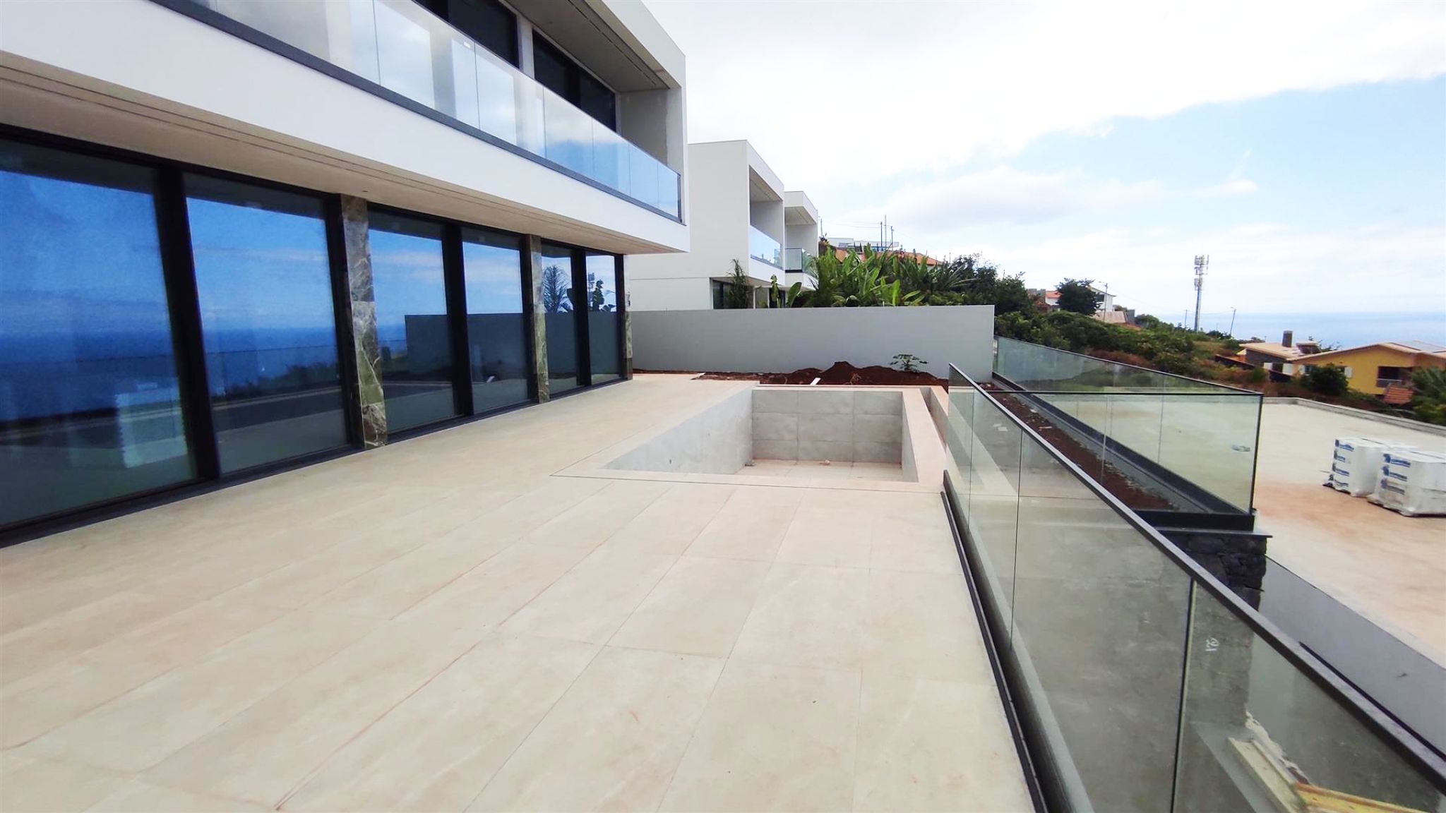 M813 Construction Area