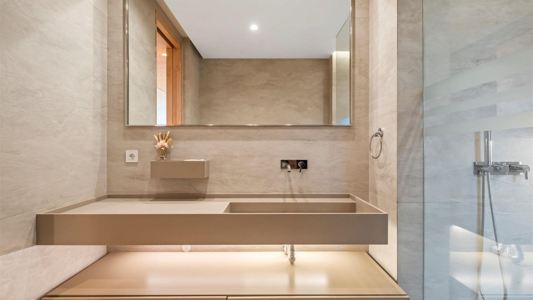 M691 Badezimmer
