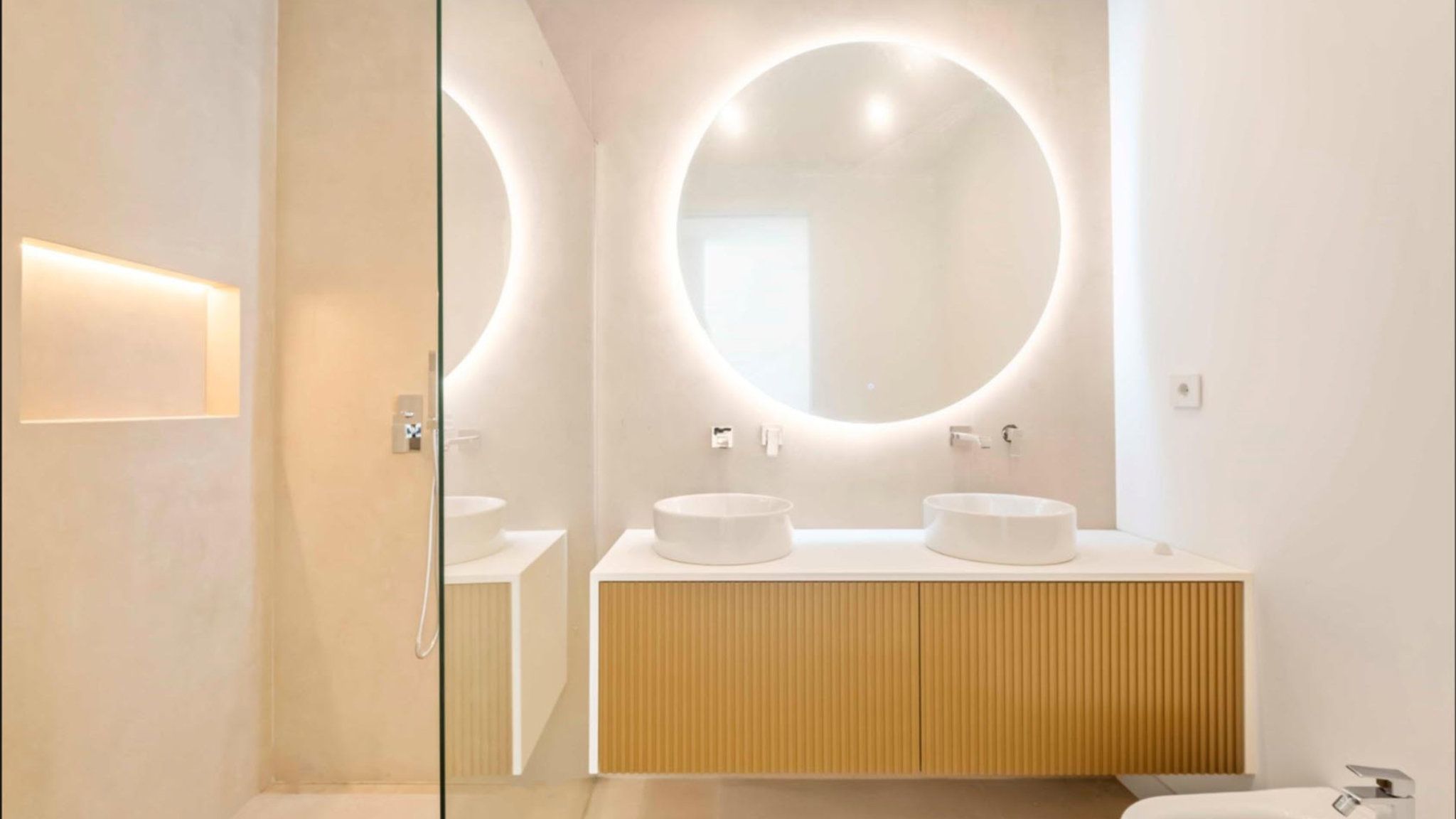 M702 Badezimmer