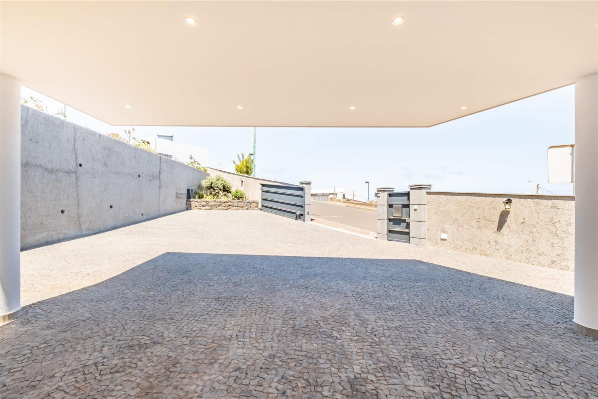 M755 Driveway