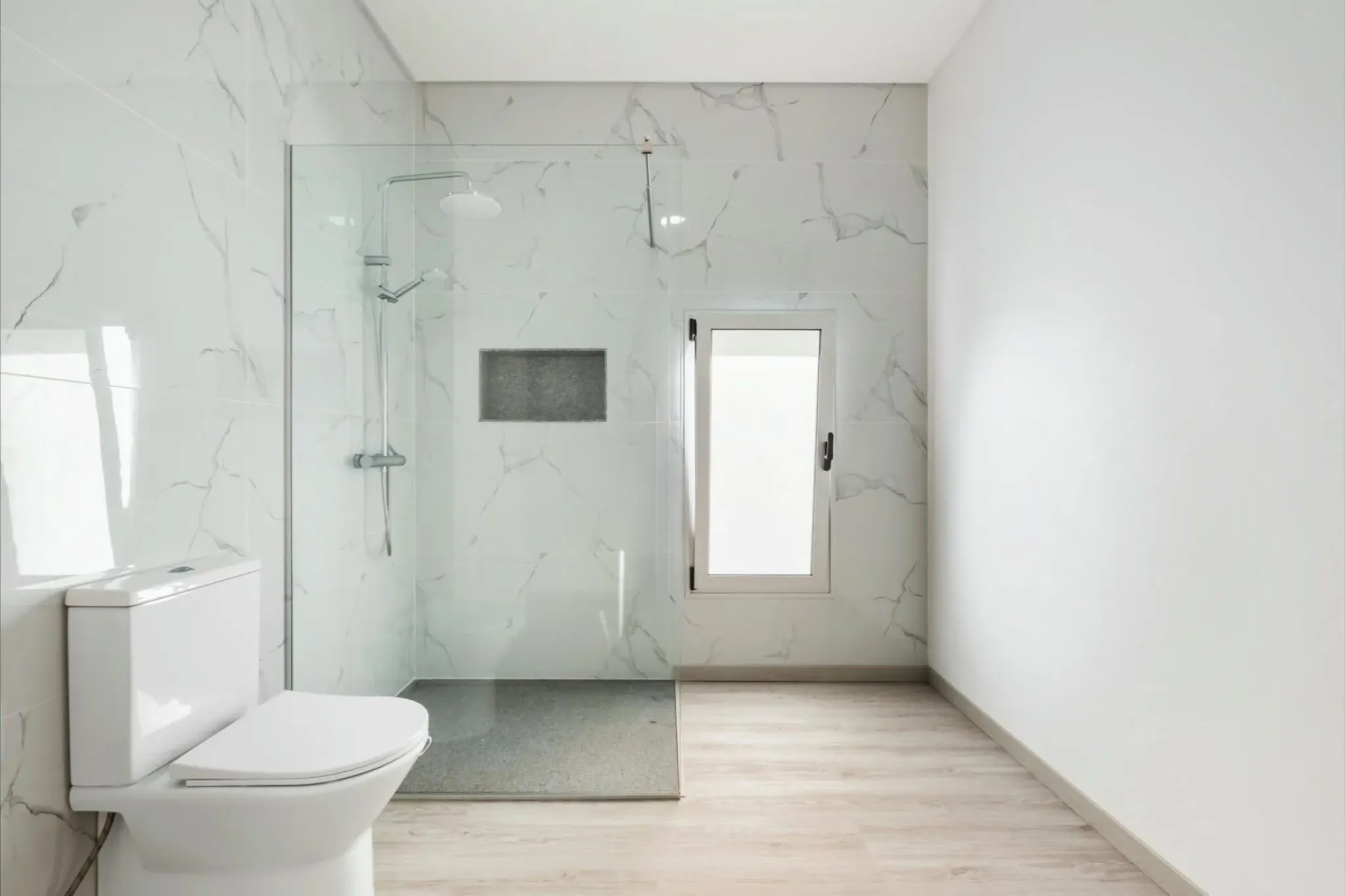 M805 Badezimmer